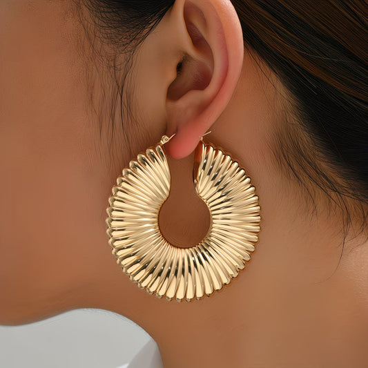 Boldly Lightweight Sunburst Earrings
