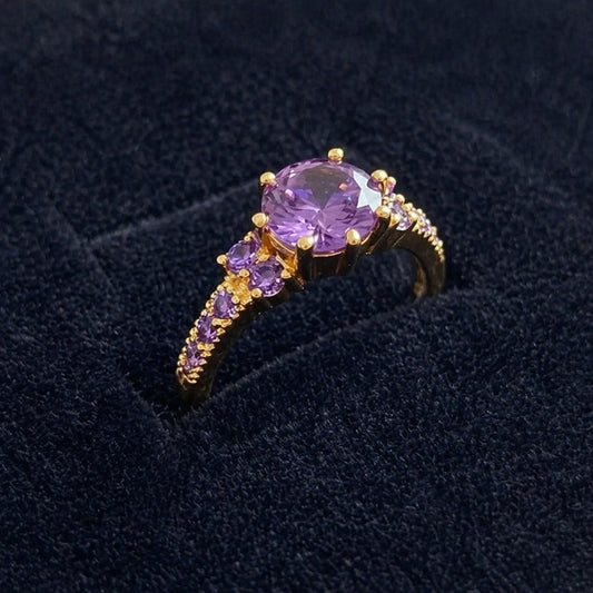 Elegant Rose Gold Band Ring